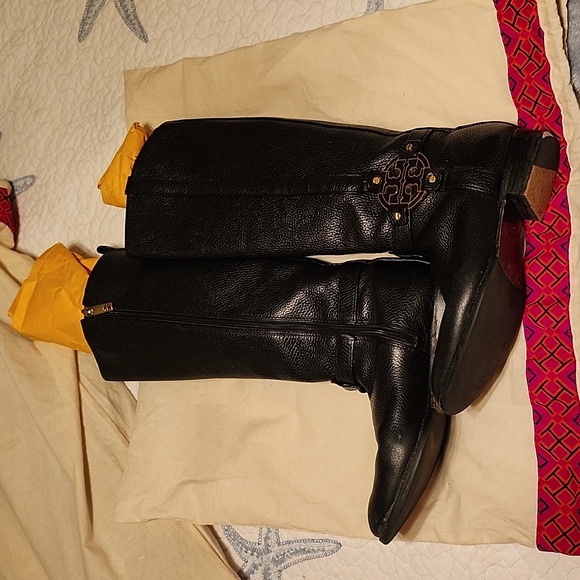 GUC Tori burch leather zipper boots 16 inch shaft - Picture 1 of 13